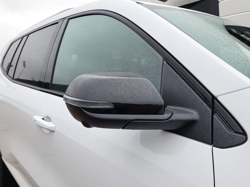 New 2026 GMC Acadia AT4 w/ Super Cruise Package image 11