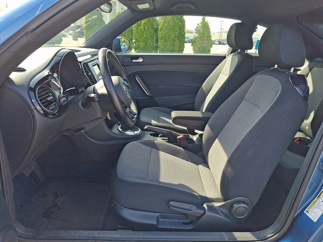 Used 2019 Volkswagen Beetle 2.0T S image 14