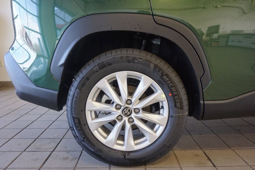 New 2026 Toyota Corolla Cross LE image 30