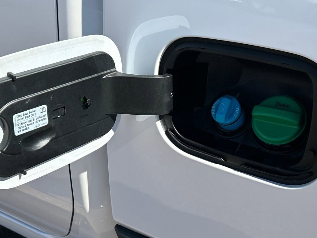 Used 2023 GMC Sierra 2500 Denali w/ Denali Ultimate Package image 29