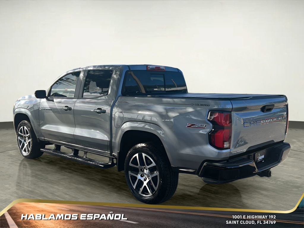Used 2024 Chevrolet Colorado Z71 w/ Z71 Convenience Package 2 image 4