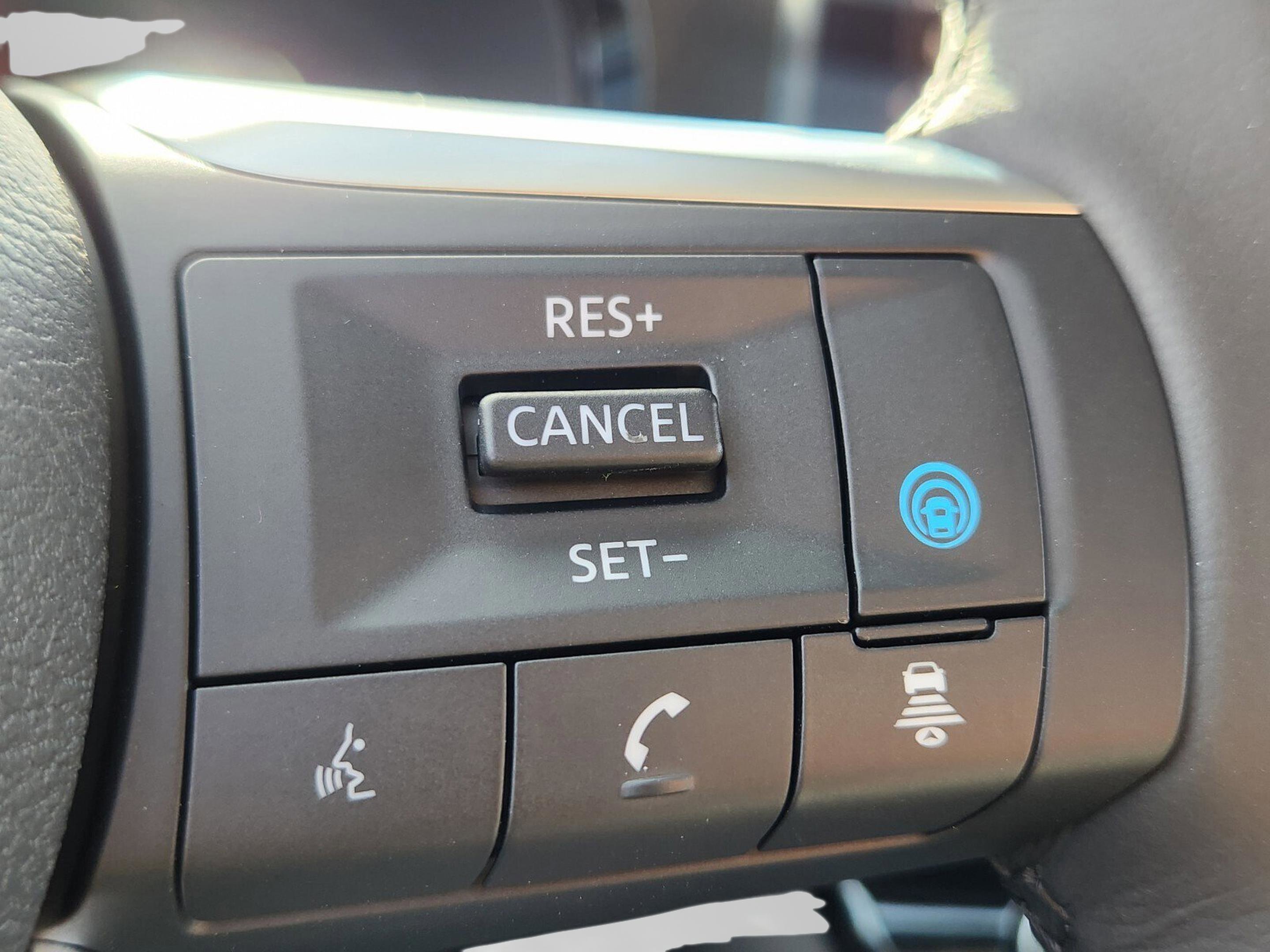 Certified 2025 INFINITI QX60 Luxe w/ Cargo Package image 32