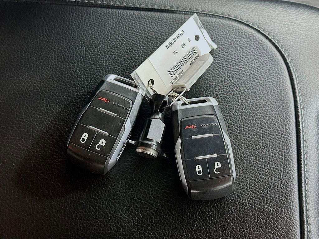 Used 2022 RAM 2500 Big Horn image 35