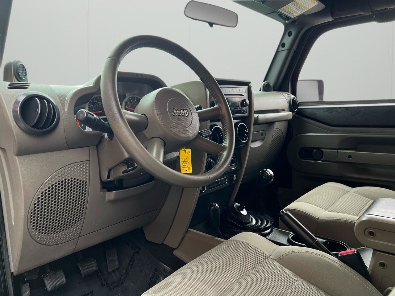 Used 2007 Jeep Wrangler Sahara AWD/4WD image 35