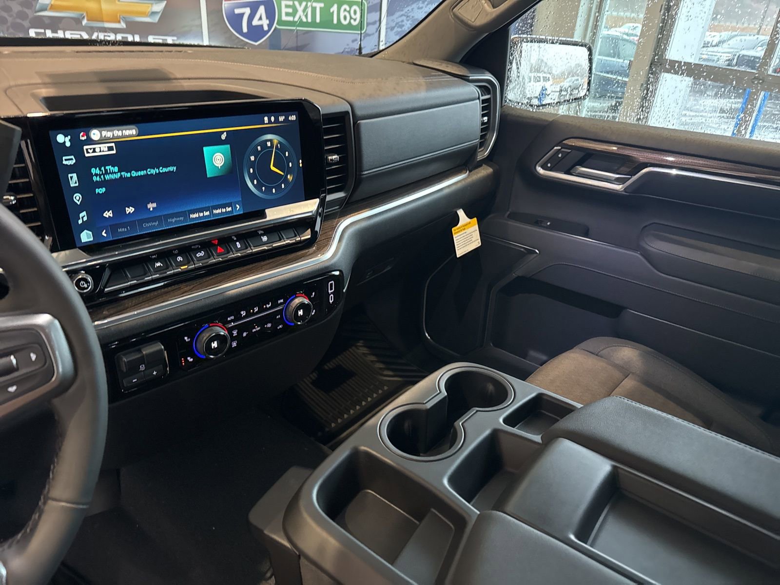 New 2026 Chevrolet Silverado 1500 LT w/ LPO, Dark Essentials Package image 24