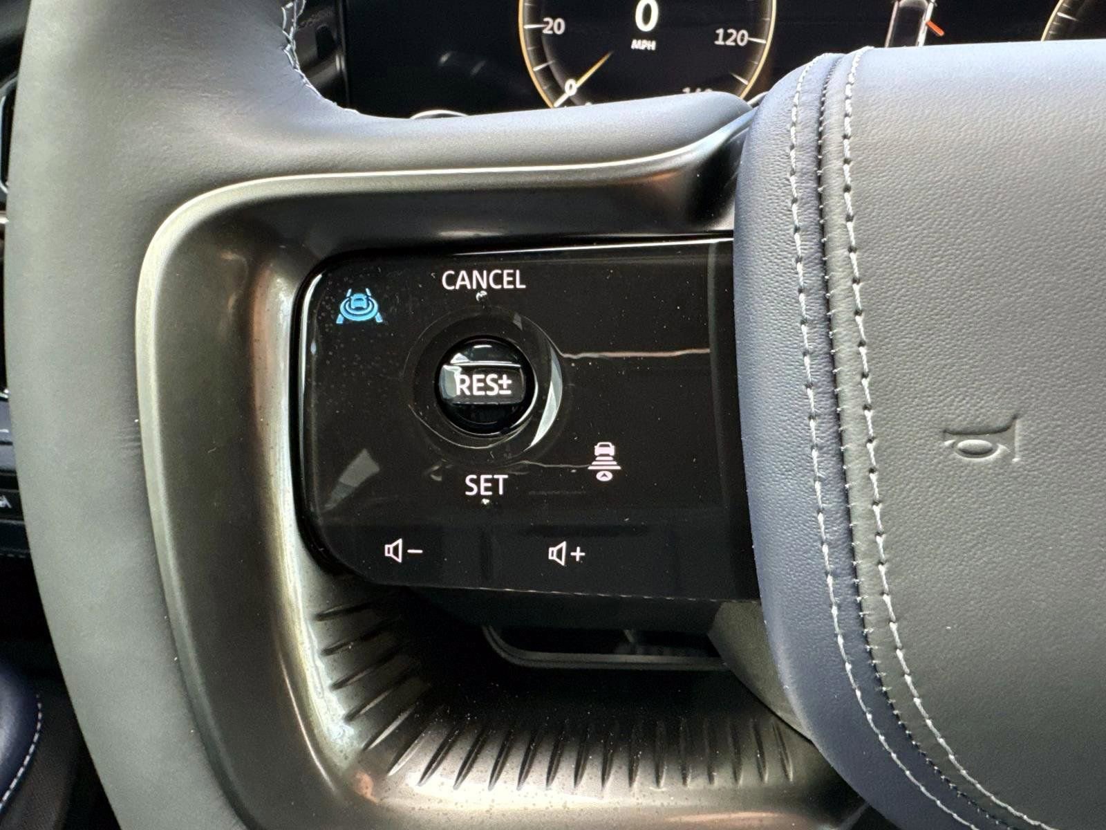 New 2026 INFINITI QX80 4WD w/ Sport Exterior Package image 24