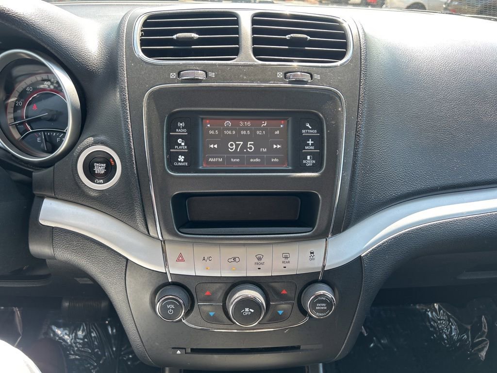 Used 2018 Dodge Journey SE w/ Blacktop Package FWD image 12