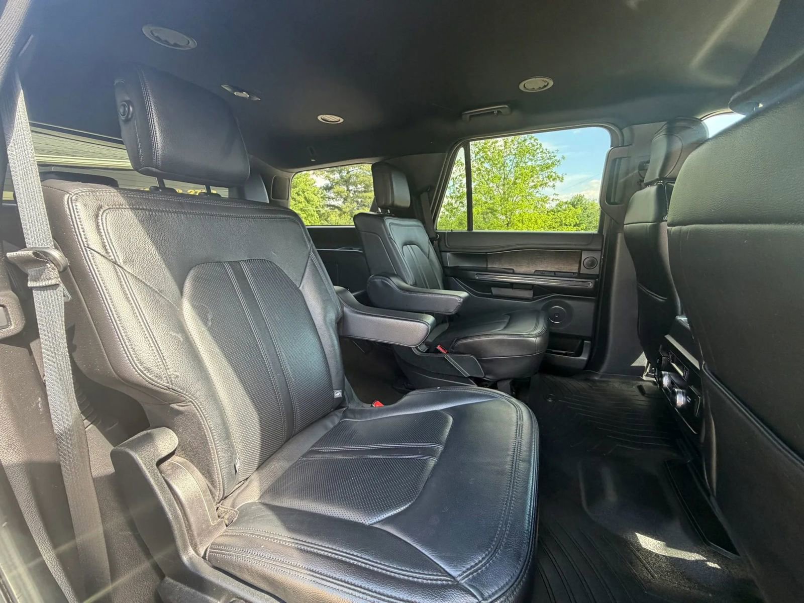Used 2018 Ford Expedition Limited AWD/4WD image 8