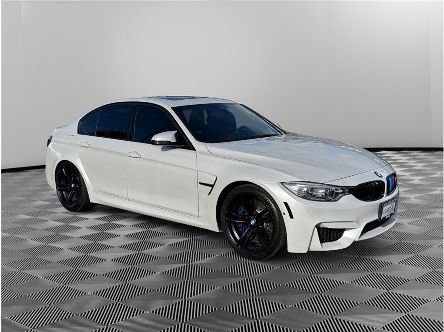 Used 2017 BMW M3 RWD image 6