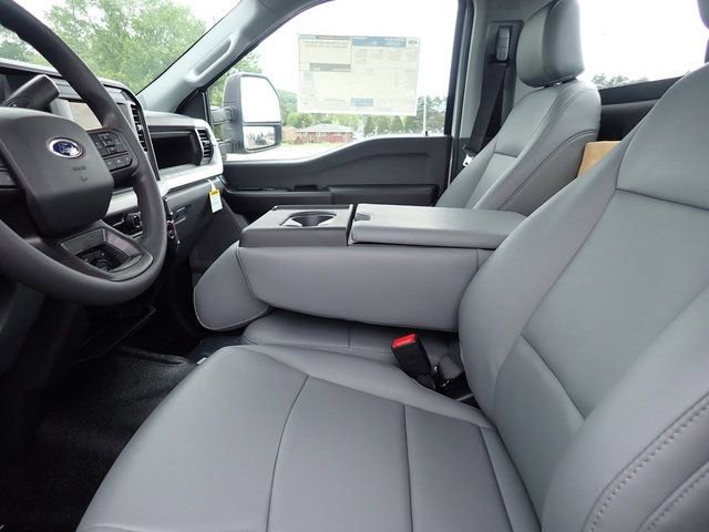New 2026 Ford F450 XL AWD/4WD image 14