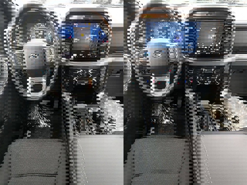 New 2026 Ford F150 XLT w/ Equipment Group 302A MID image 17