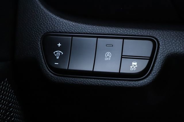 Used 2025 Kia Seltos S FWD image 36