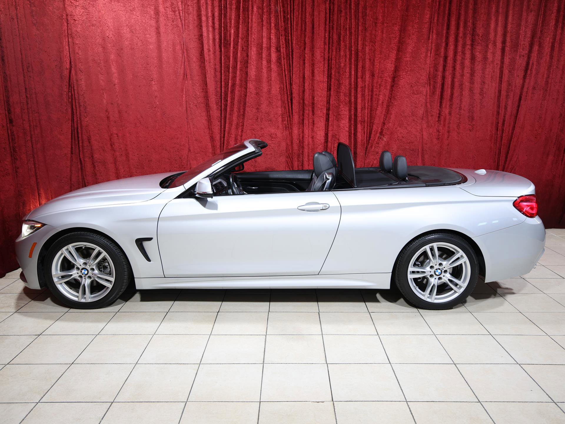 Used 2018 BMW 430i Convertible image 5