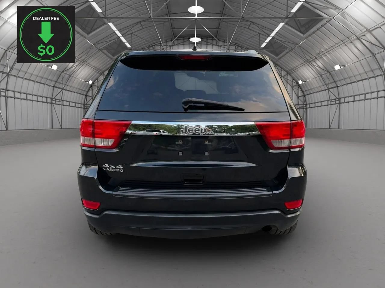 Used 2012 Jeep Grand Cherokee Laredo w/ Laredo E Group AWD/4WD image 4