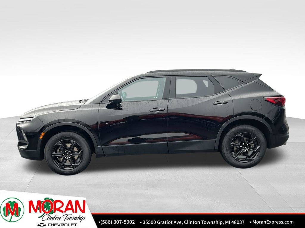 Certified 2024 Chevrolet Blazer LT w/ Convenience Package image 3