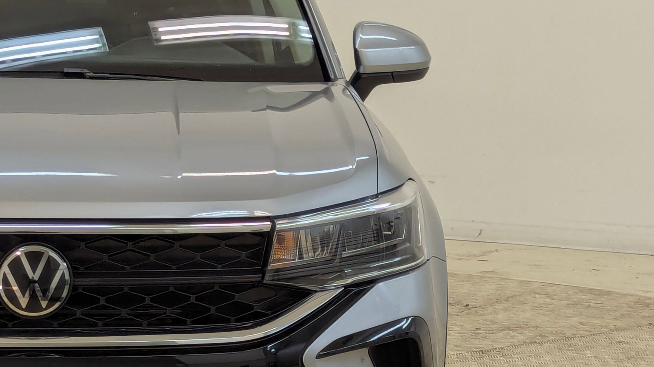 Used 2024 Volkswagen Taos SE image 11