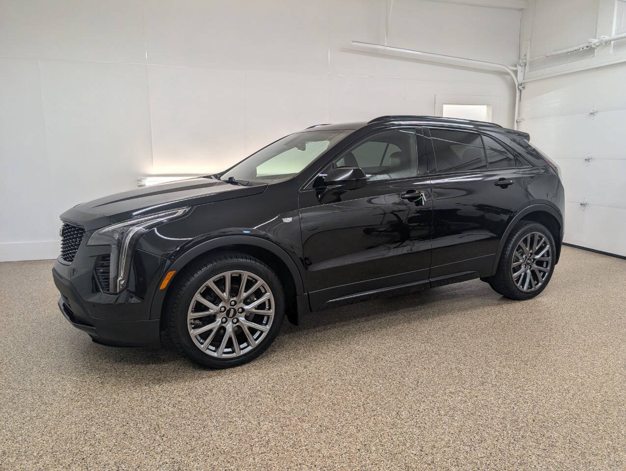 Used 2019 Cadillac XT4 Sport w/ LPO, Midnight Sport Package AWD/4WD image 1