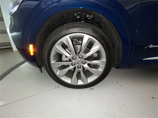 Used 2023 Buick Envision Avenir image 10