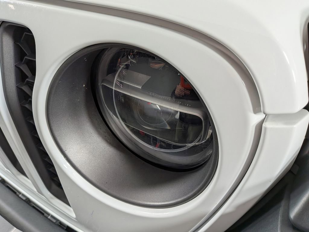 Used 2020 Jeep Gladiator Rubicon image 14