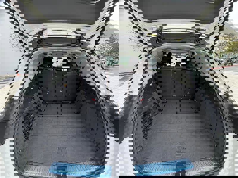 Used 2020 Mercedes-Benz GLE 350 4MATIC image 10