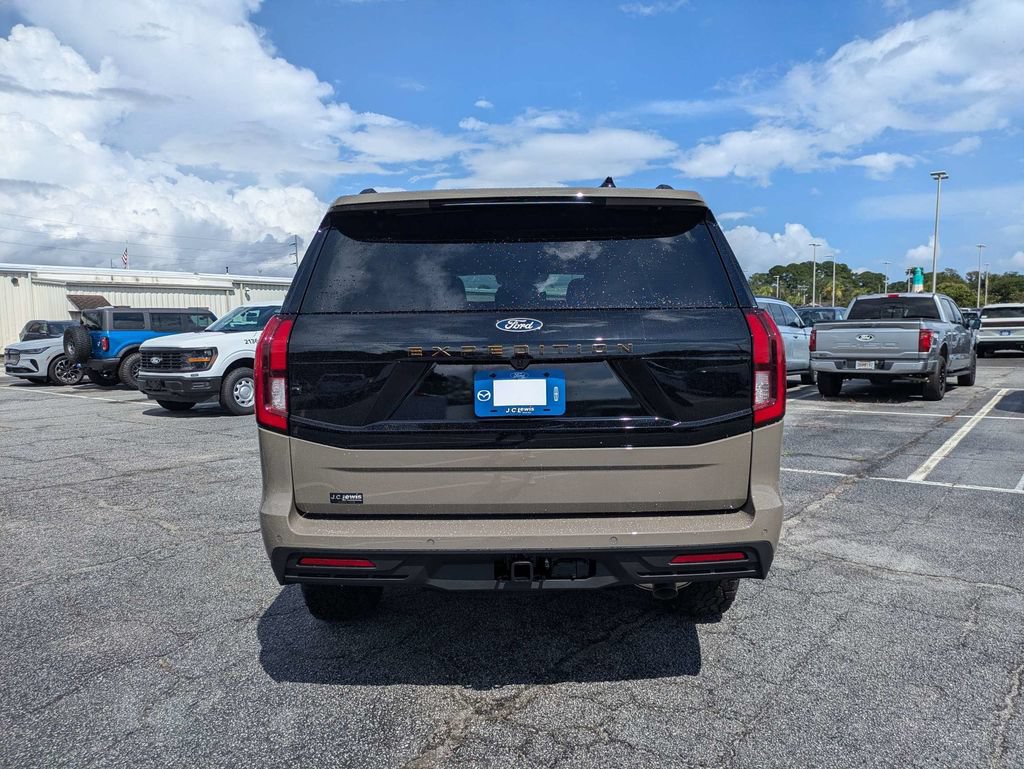 New 2027 Ford Expedition Tremor w/ Driver's Package AWD/4WD image 5