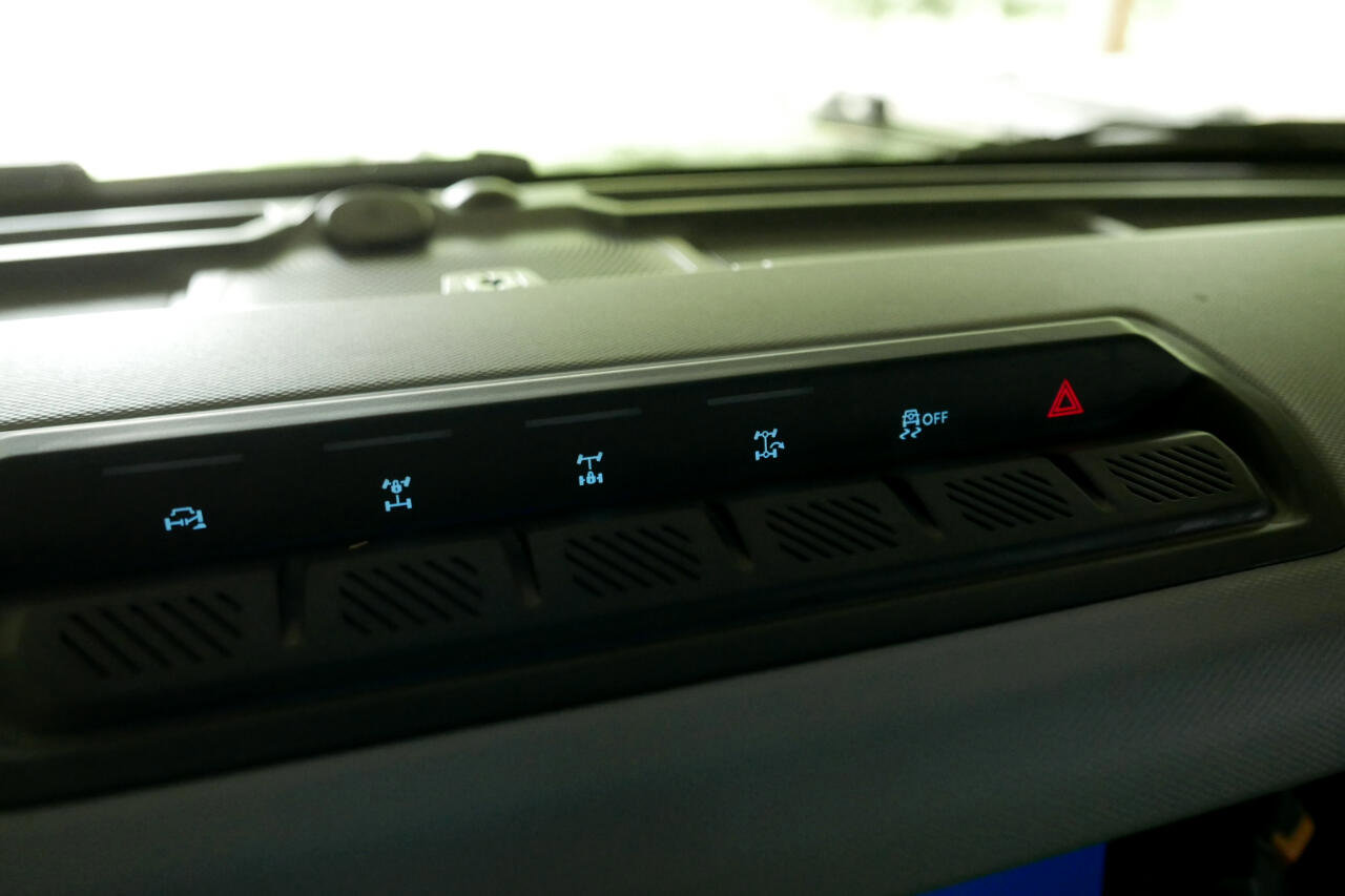 Used 2021 Ford Bronco Badlands image 27