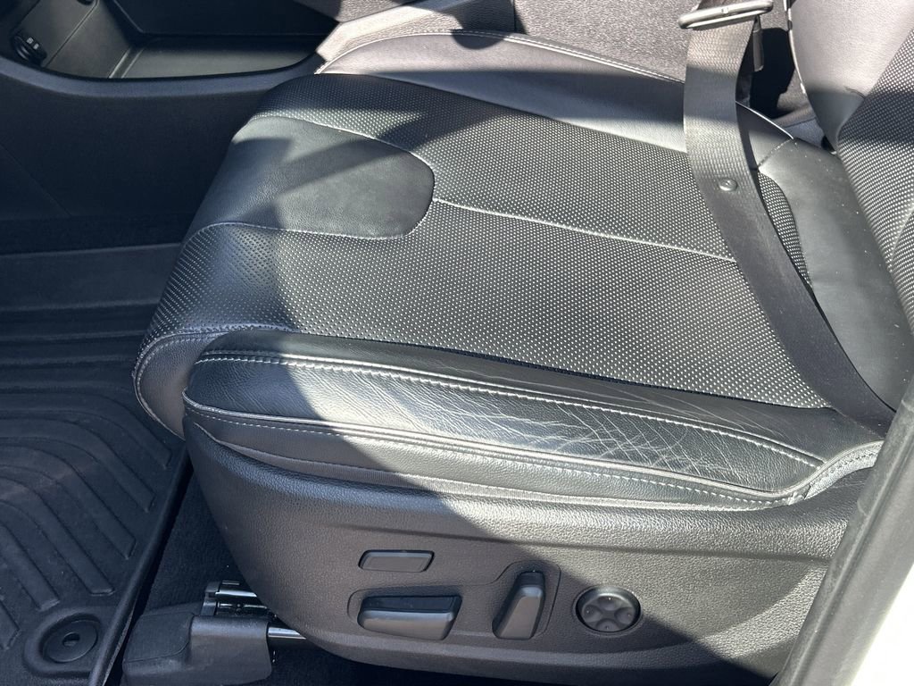 Used 2022 Hyundai Santa Fe Limited image 20