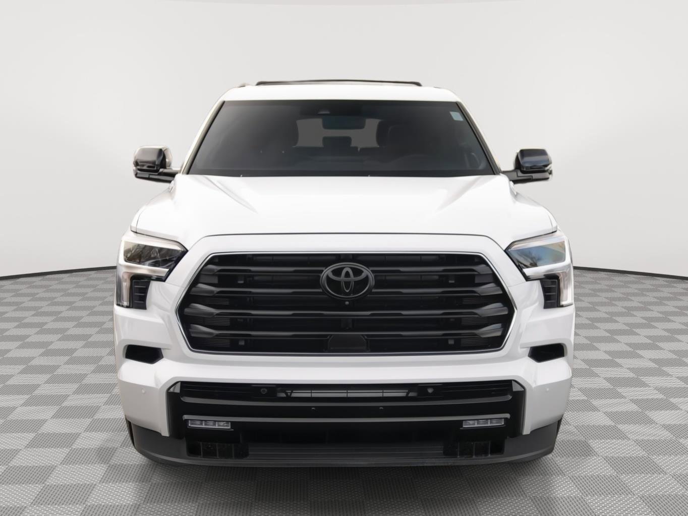 Used 2025 Toyota Sequoia Limited image 24