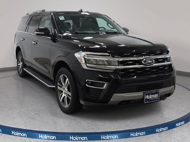 Used 2022 Ford Expedition Limited AWD/4WD image 4