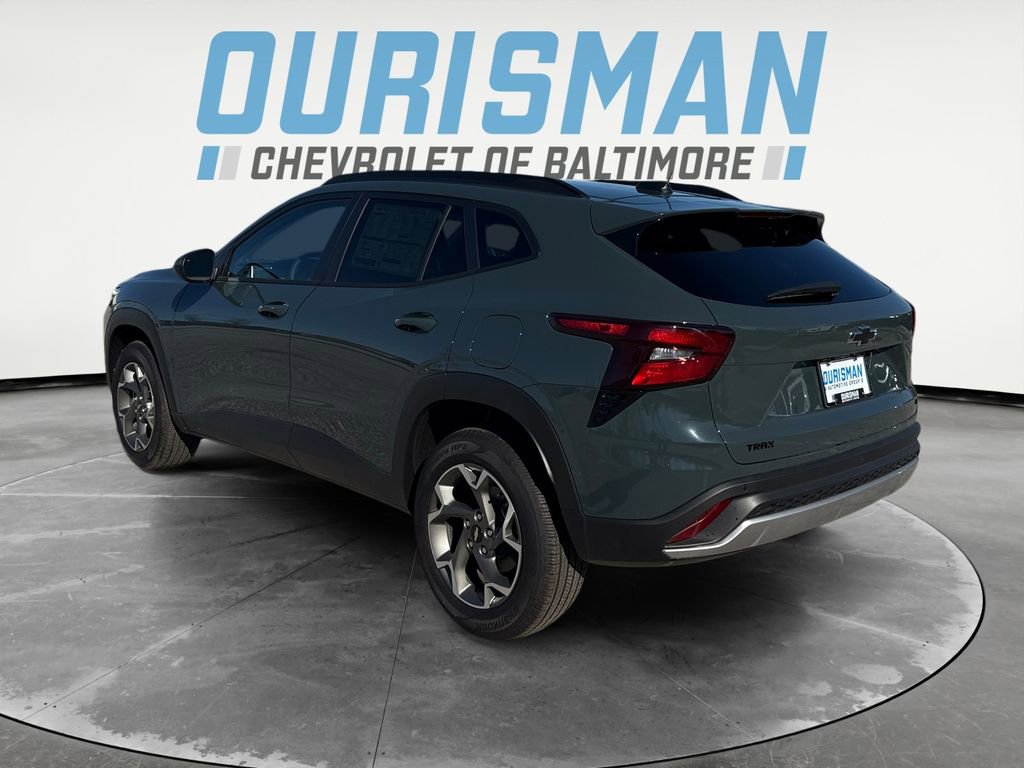 New 2025 Chevrolet Trax LT w/ Driver Confidence Package image 4