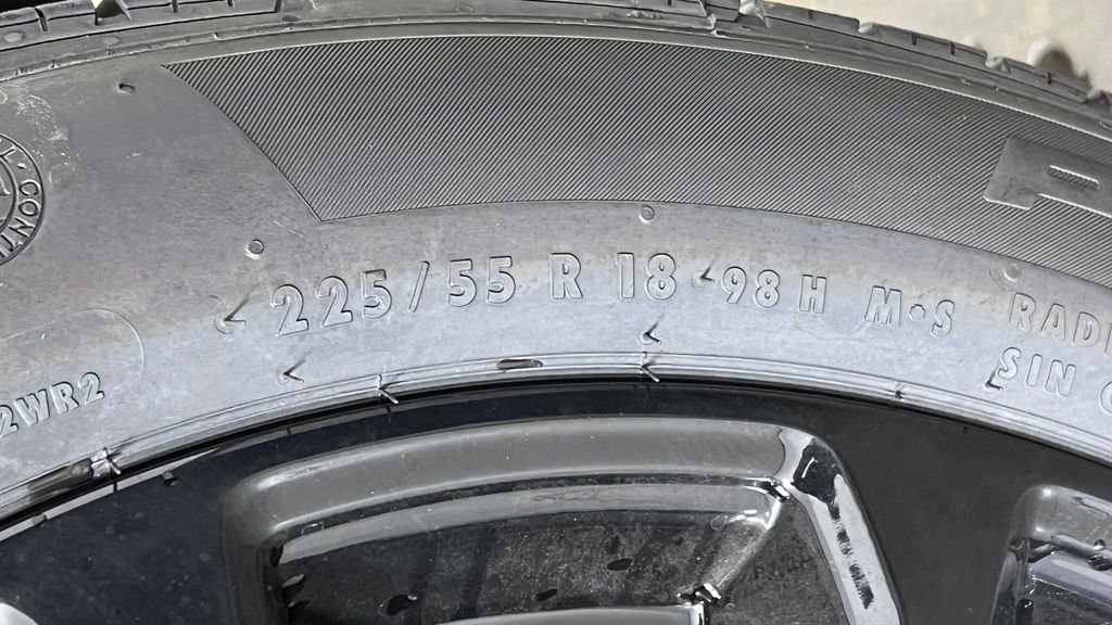 New 2026 Jeep Compass Latitude image 41