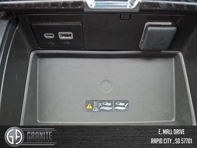Used 2024 GMC Yukon XL Denali AWD/4WD image 35