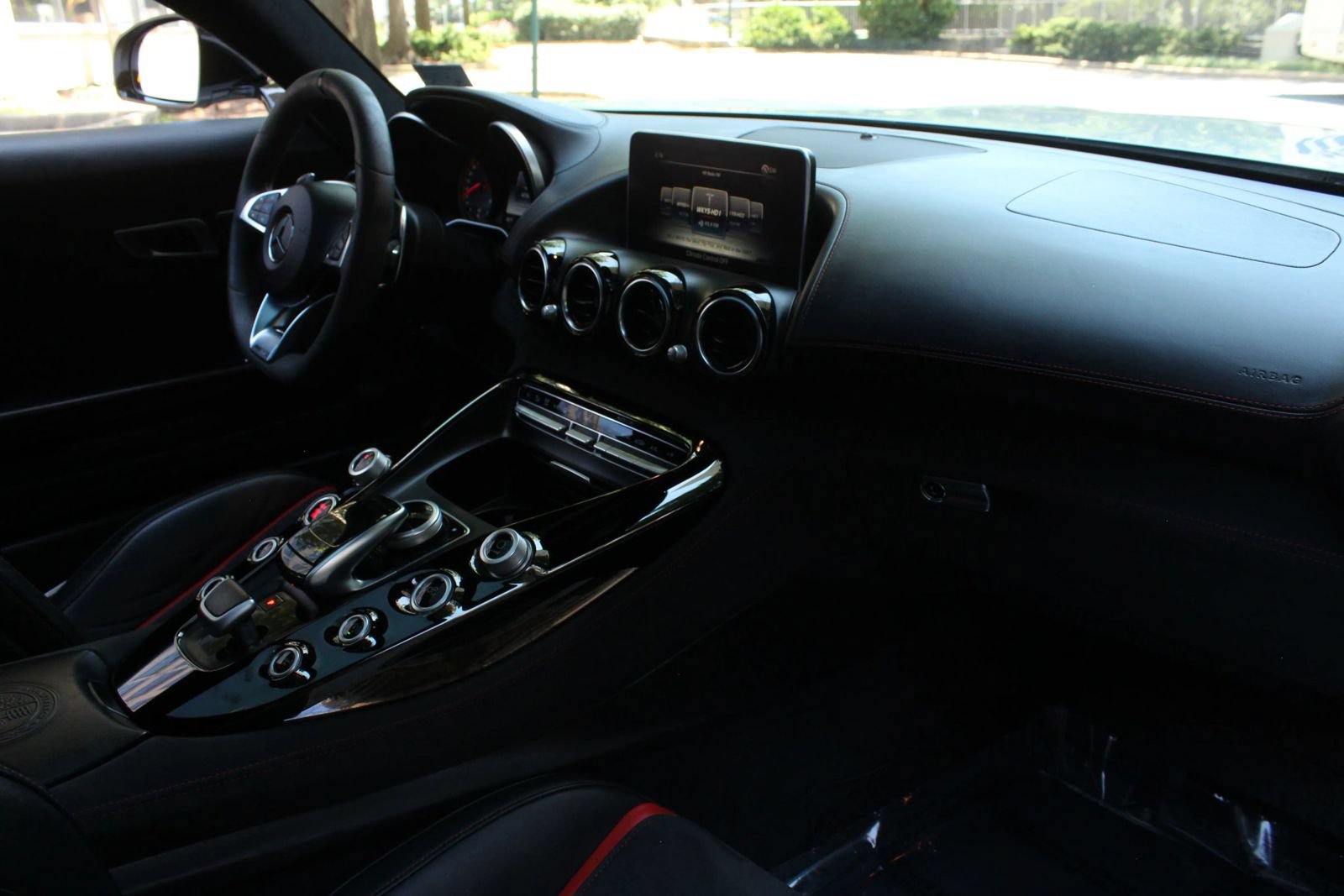 Used 2016 Mercedes-Benz AMG GT S image 25