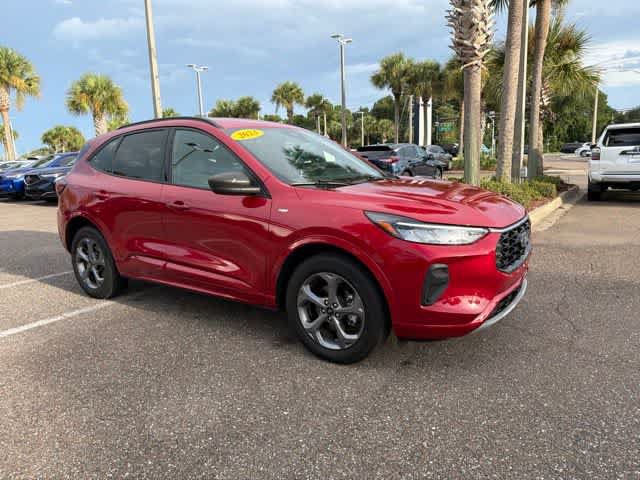 Used 2023 Ford Escape ST-Line AWD/4WD image 11