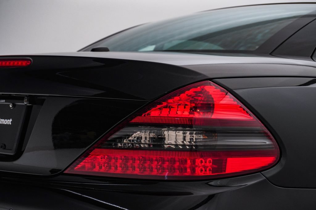 Used 2009 Mercedes-Benz SL 550 image 14