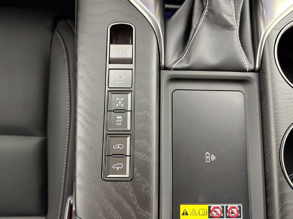 New 2026 Lexus LX 600 4WD w/ Appearance Package image 28
