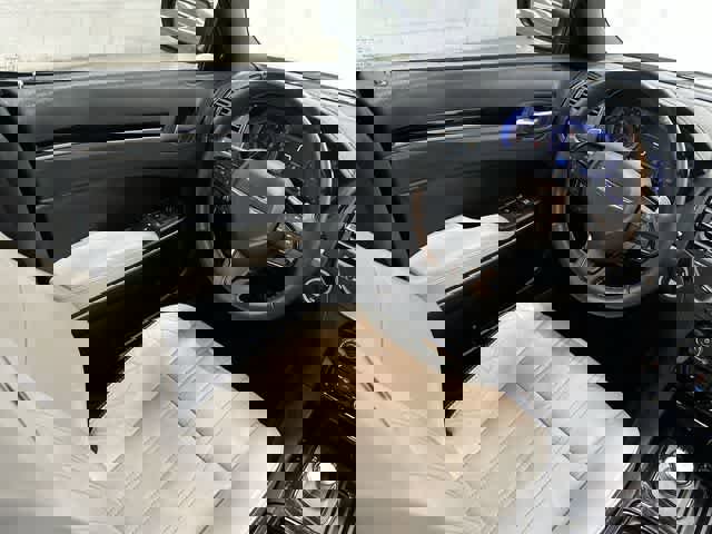 Used 2018 Chrysler 300 S w/ 300S Premium Group image 12