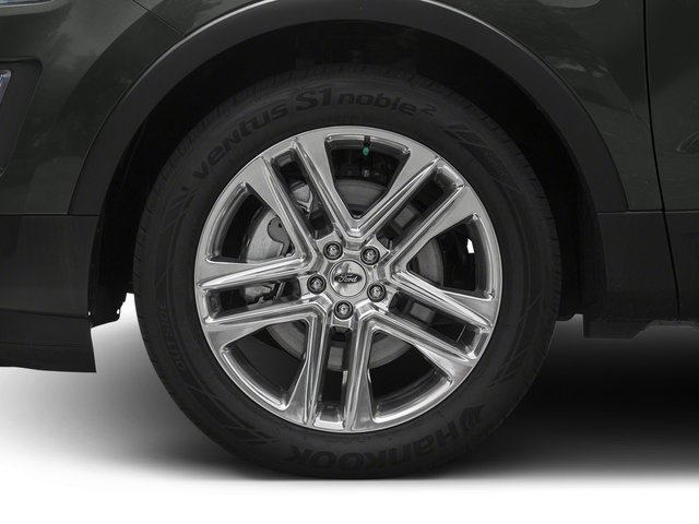 Used 2016 Ford Explorer XLT w/ Equipment Group 202A FWD image 14