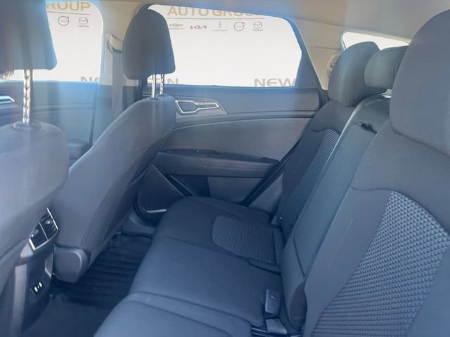 Used 2026 Kia Sportage LX image 13
