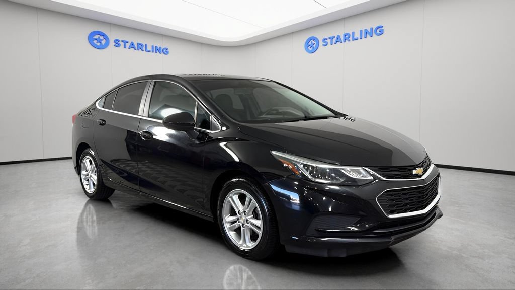 Used 2017 Chevrolet Cruze LT w/ Convenience Package FWD image 26