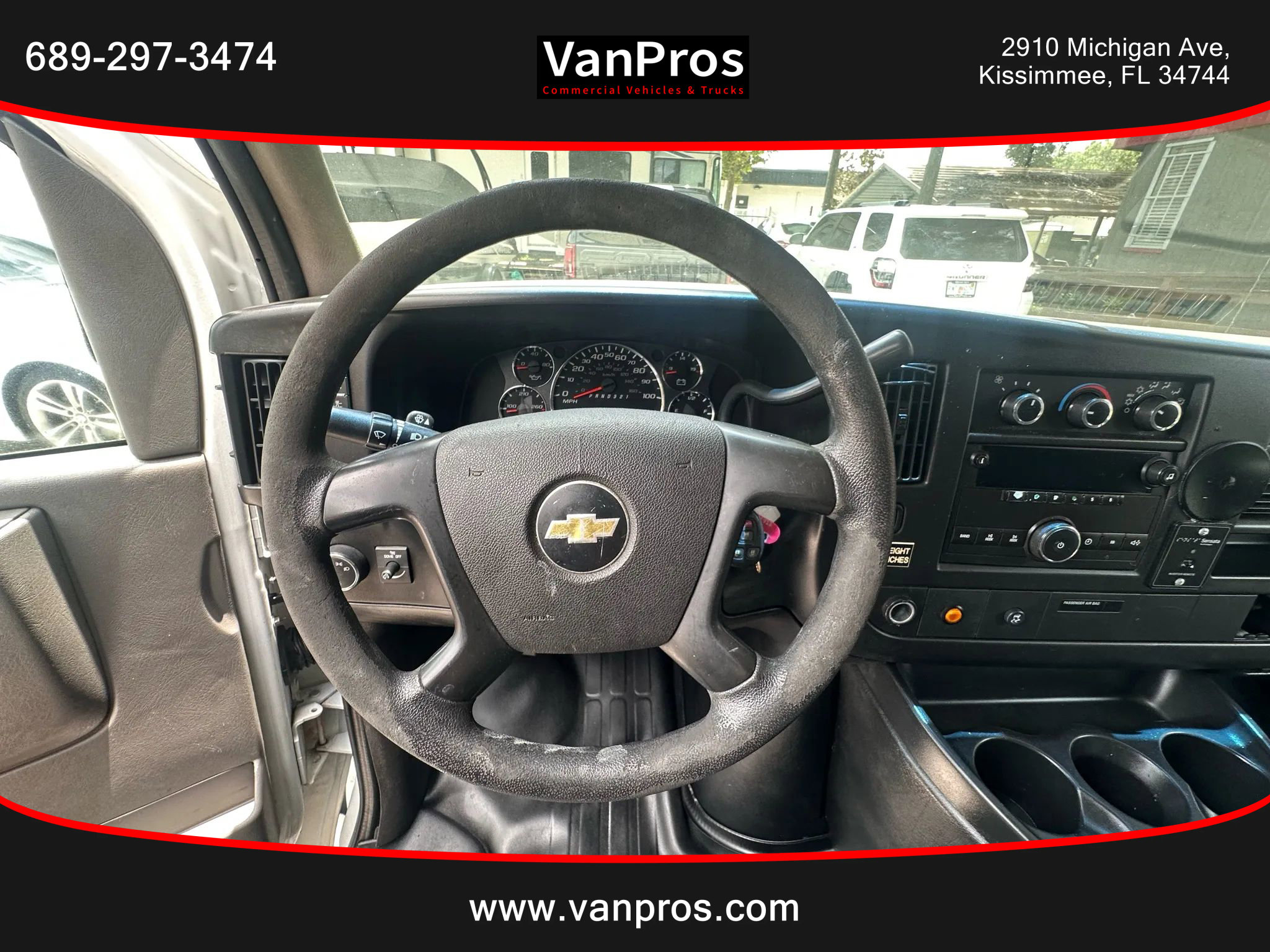 Used 2011 Chevrolet Express 1500 image 10