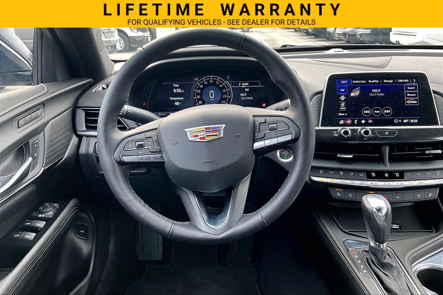 Used 2025 Cadillac CT4 Premium Luxury RWD image 5