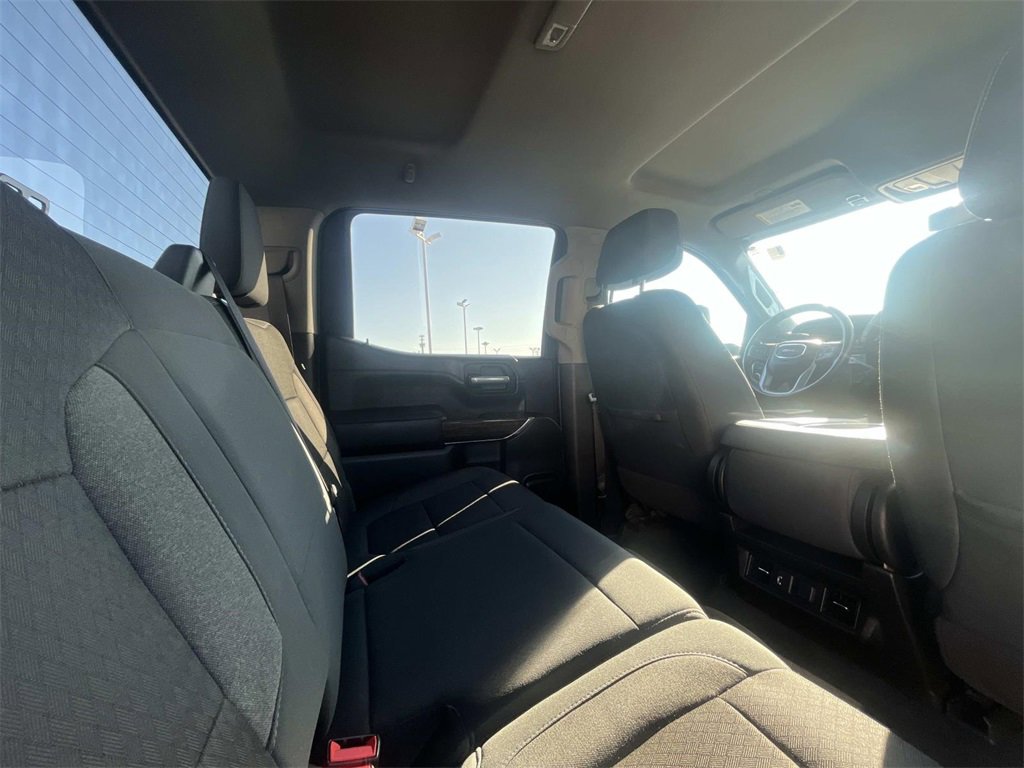 Used 2021 GMC Sierra 1500 SLE w/ Driver Alert Package I image 16