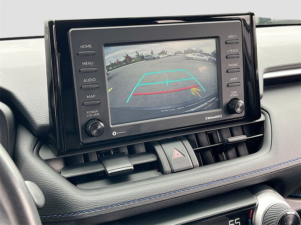 Used 2022 Toyota RAV4 SE image 13