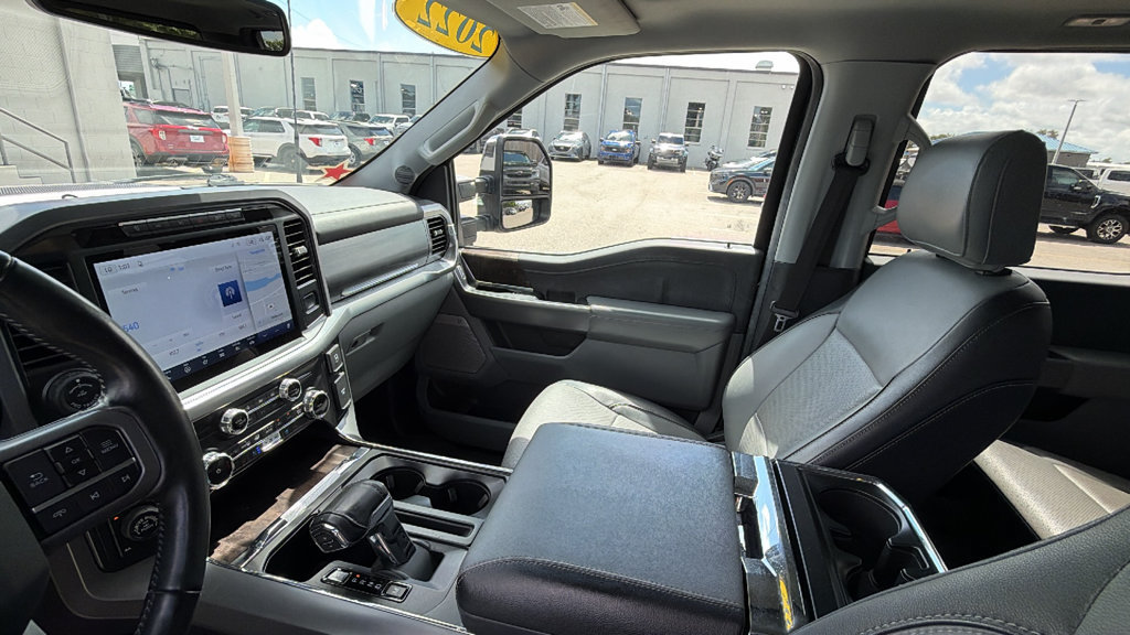 Used 2022 Ford F150 Lariat w/ Equipment Group 502A High AWD/4WD image 21