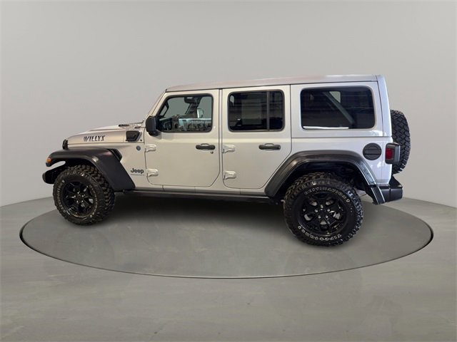 Used 2023 Jeep Wrangler Unlimited w/ Sun & Screen Package image 4