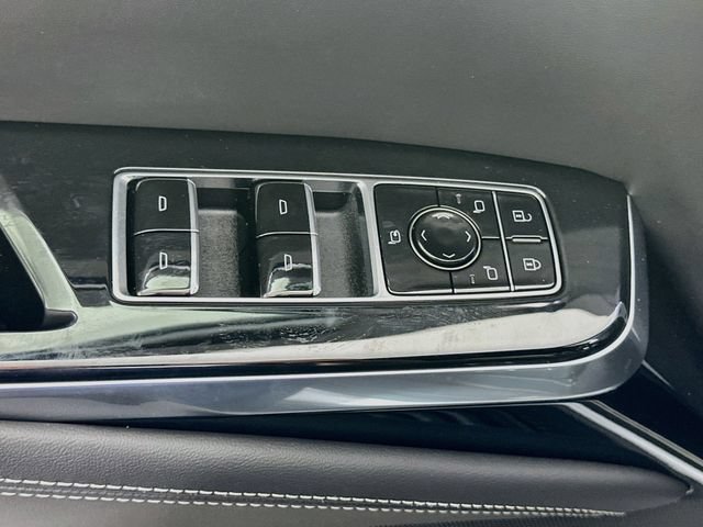 New 2026 Cadillac Escalade ESV Platinum Luxury AWD/4WD image 21