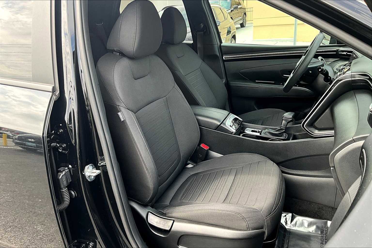 Used 2024 Hyundai Santa Cruz SEL w/ Activity Package image 8