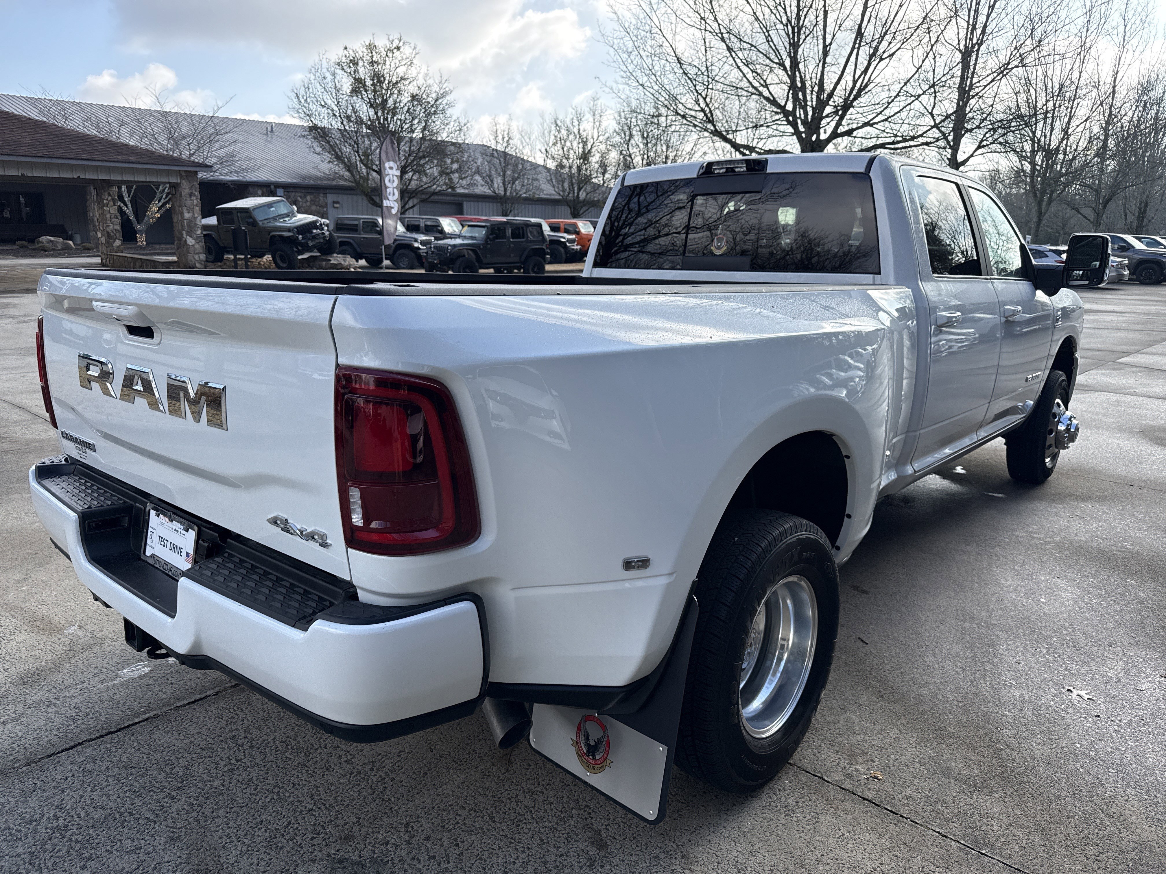 New 2025 RAM 3500 Laramie w/ Towing Technology Group image 7