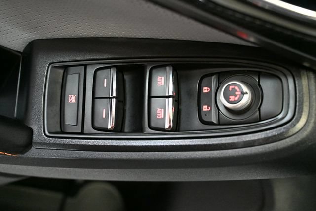 Used 2019 Subaru Crosstrek 2.0i Limited w/ Moonroof Package w/Navigation AWD/4WD image 47